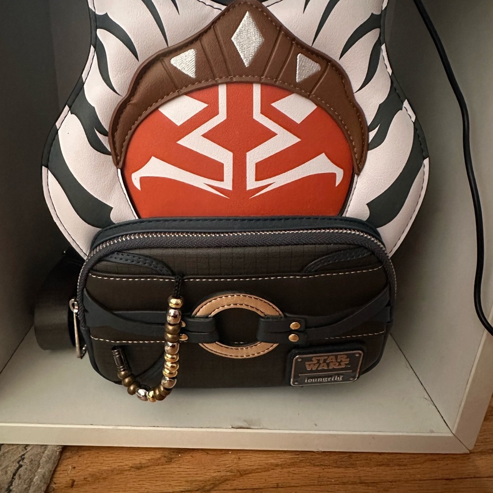 Loungefly Ahsoka bag    PRICE IS FIRM